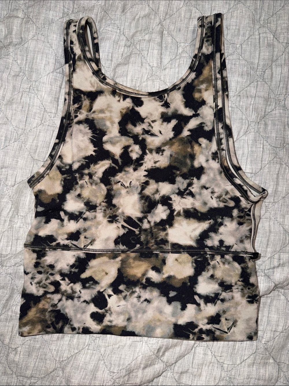 Lululemon Tie-Dye Scoop Neck Tank Top in Black and Cream